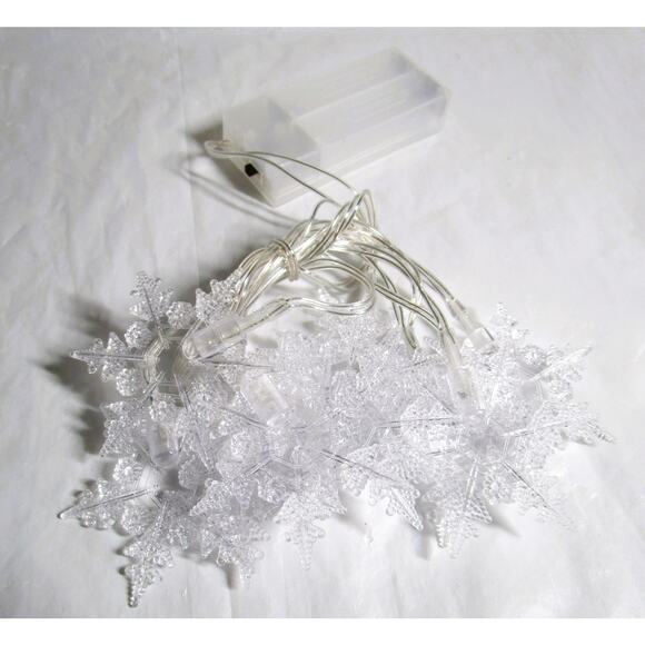 Christmas House LED Snowflakes String Lights 10 Count 3 Ft Battery DIY Crafts - Picture 3 of 4